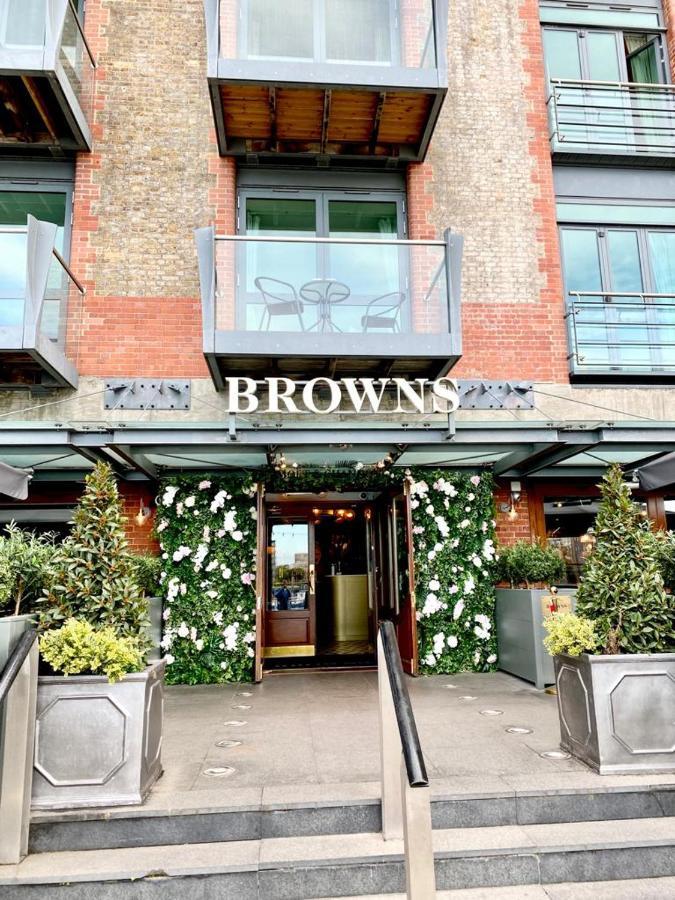 Perfect Central Location- 5 Minutes From Tower Bridge ! 8 Minutes Walk From Tube Лондон Екстер'єр фото